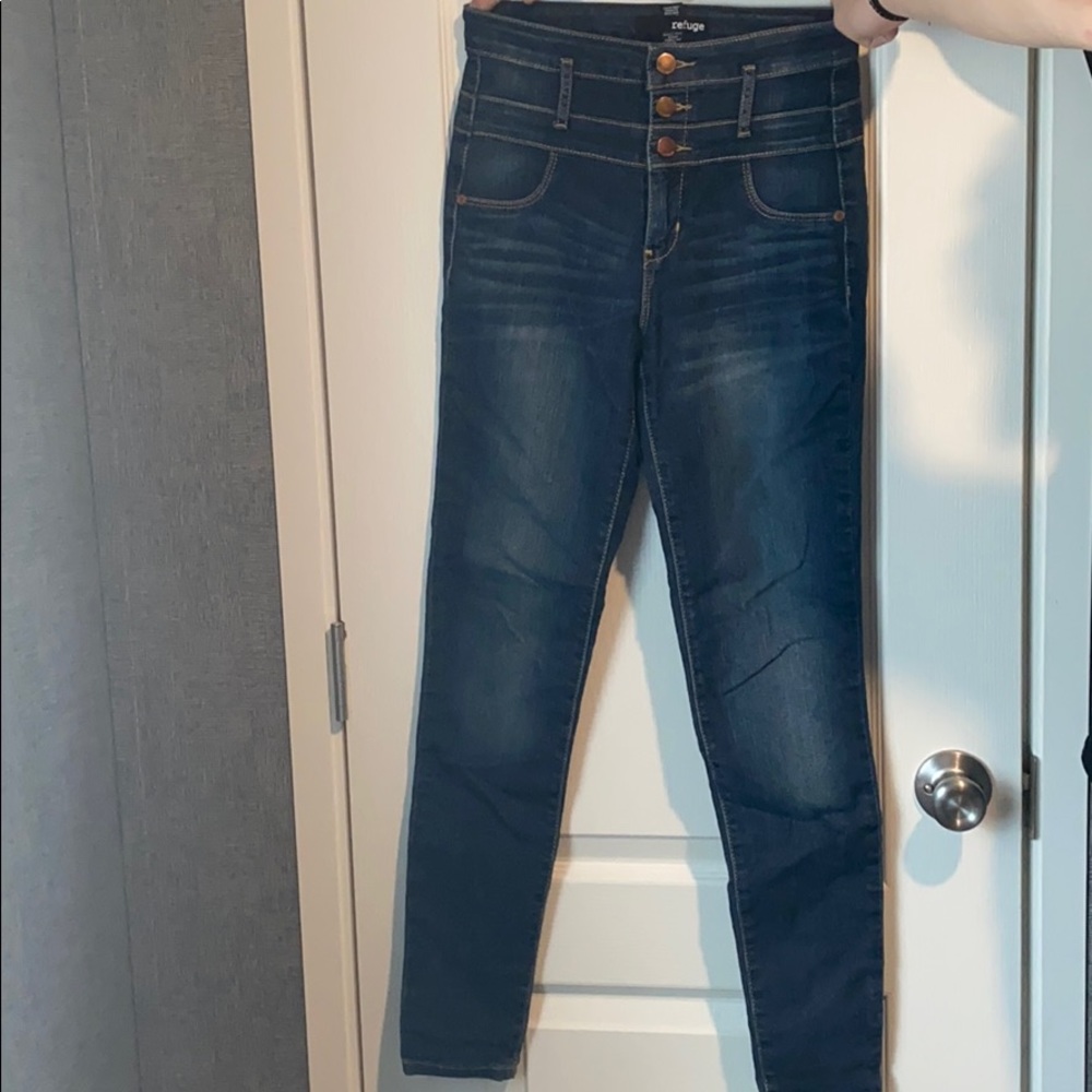 skinny jeans